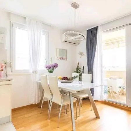 Appartement Apartman Safari Split